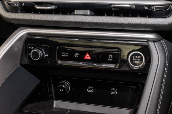 2026 MY25 Audi Q5 GU e-hybrid 270kW SUV image 17