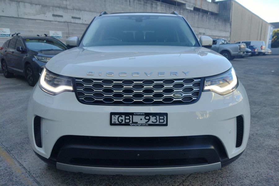 2021 Land Rover Discovery Series 5 D300 SE SUV