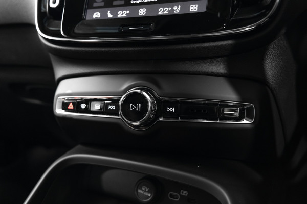 2026 Volvo XC40 XZ Plus B4 SUV Image 15