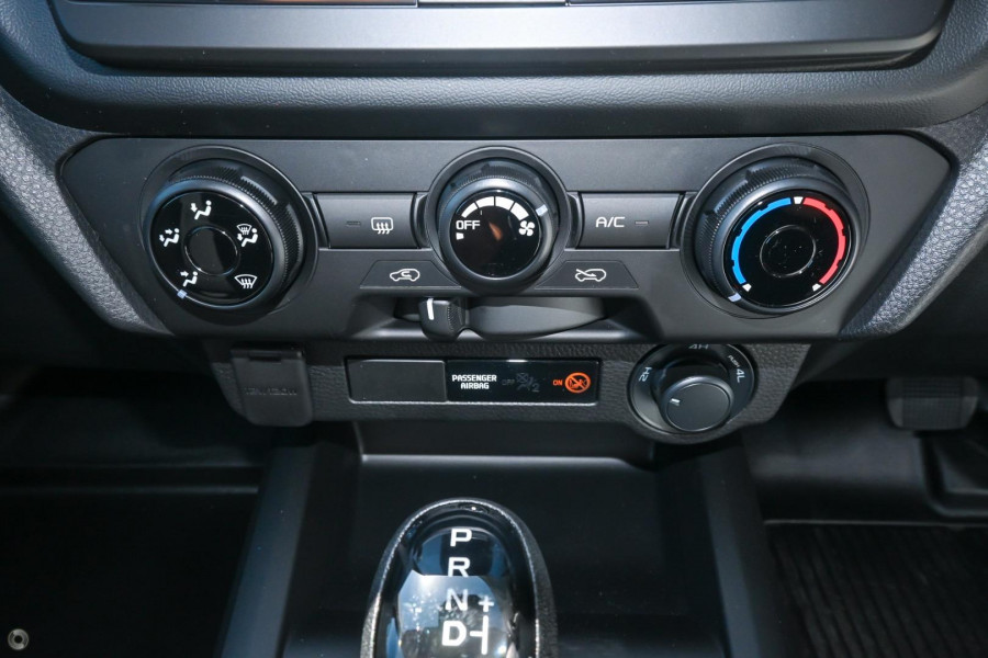 2025 MY24 Isuzu D-MAX RG SX Cab Chassis Image 9