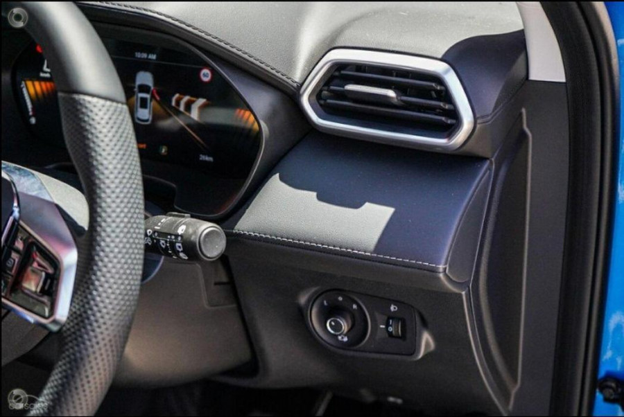 2025 MG ZS ZS32 Essence Hybrid+ SUV Image 19