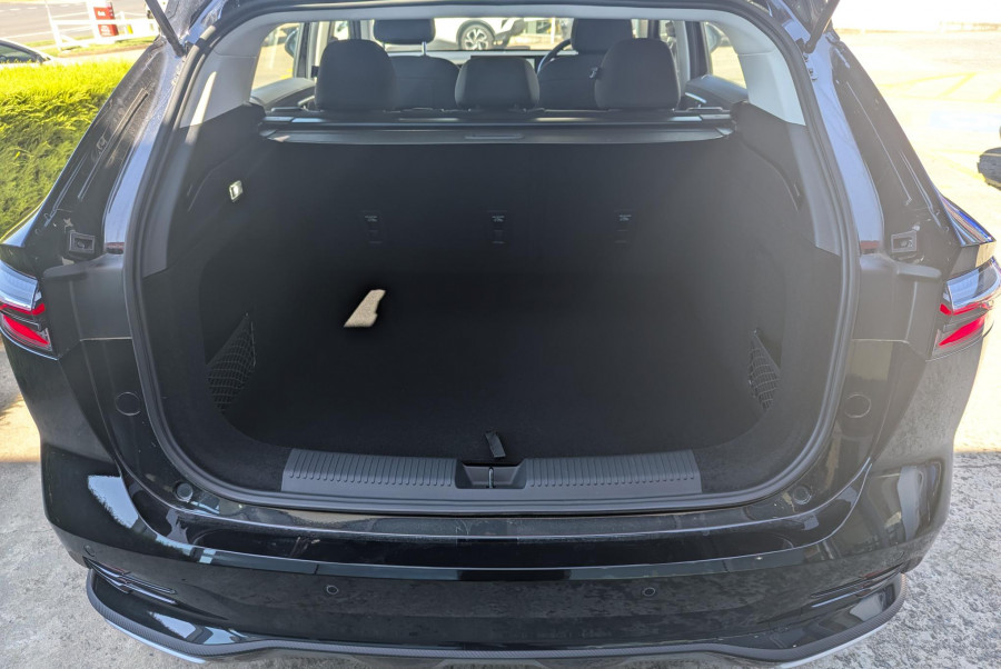 2024 MY24.5 MG HS AS33 Vibe SUV Image 6