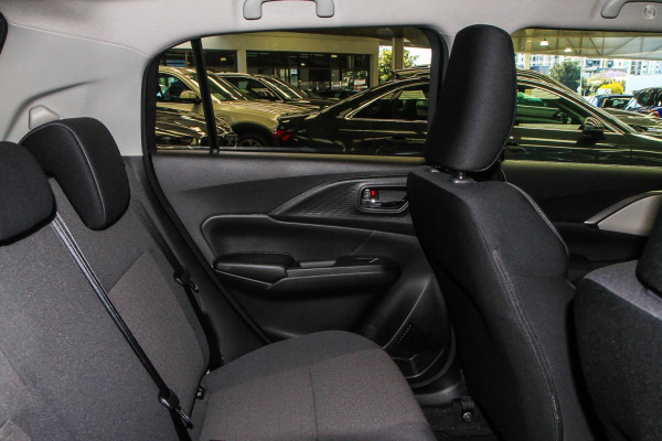 2026 Suzuki Swift UZ Hybrid GLX Hatch Image 8