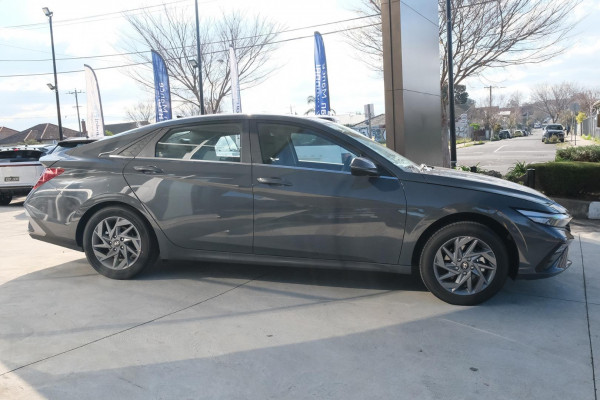 2025 Hyundai i30 CN7.V2  Sedan Image 5
