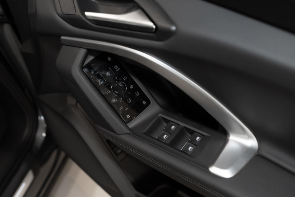 2025 Audi Q5 GU TDI 150kW Sport SUV image 16