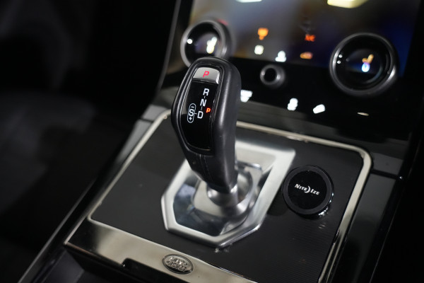 2023 Land Rover Range Rover Evoque L551 R-Dynamic HSE SUV Image 16