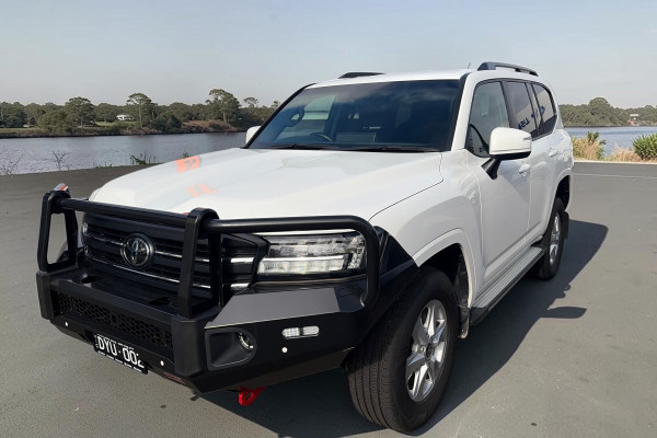 2024 Toyota LandCruiser FJA300R GXL SUV Image 4