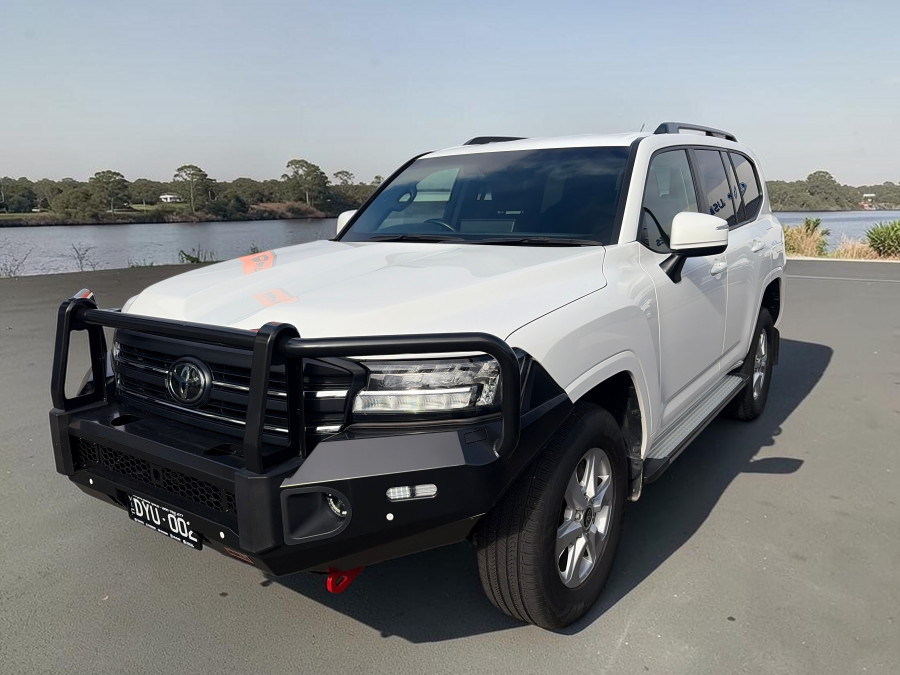 2024 Toyota LandCruiser FJA300R GXL SUV Image 4