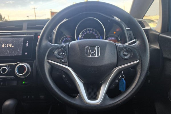 2015 Honda Jazz GF VTi Hatch Image 19