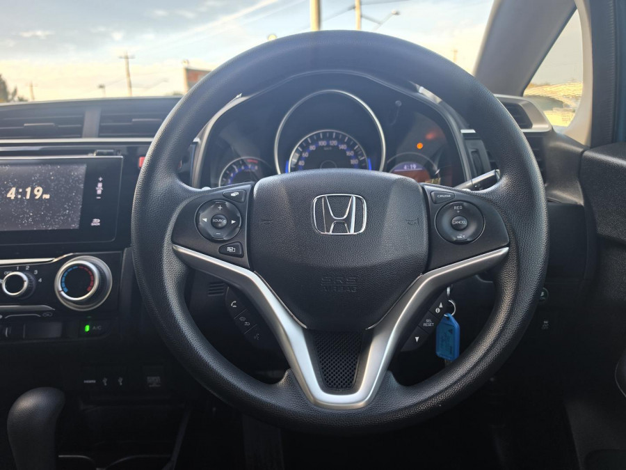 2015 Honda Jazz GF VTi Hatch Image 19
