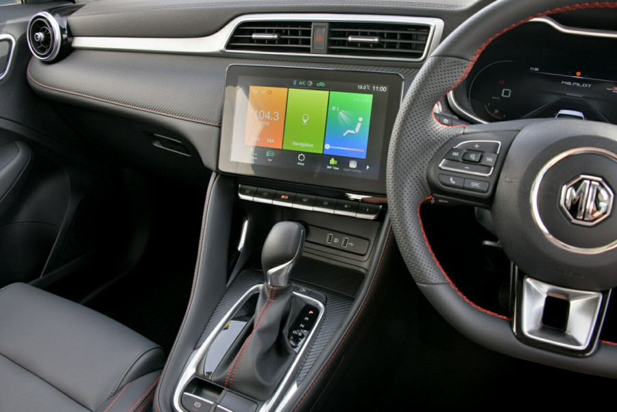 2024 MG ZST S13 Essence SUV Image 7