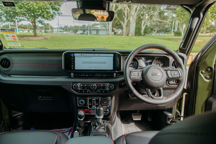 2023 MY24 Jeep Wrangler JL Unlimited Rubicon SUV Image 17