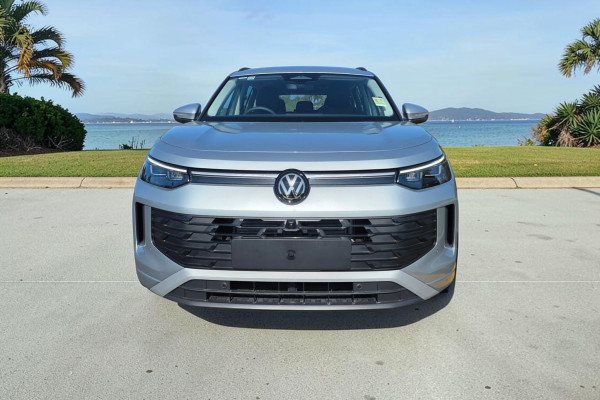 2025 Volkswagen Tayron R4 110TSI Life SUV Image 2
