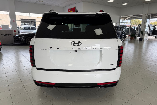 2026 Hyundai Palisade Calligraphy Black Ink SUV Image 8