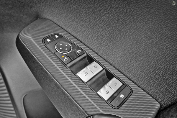 2025 Mitsubishi Outlander ZM ES SUV Image 14
