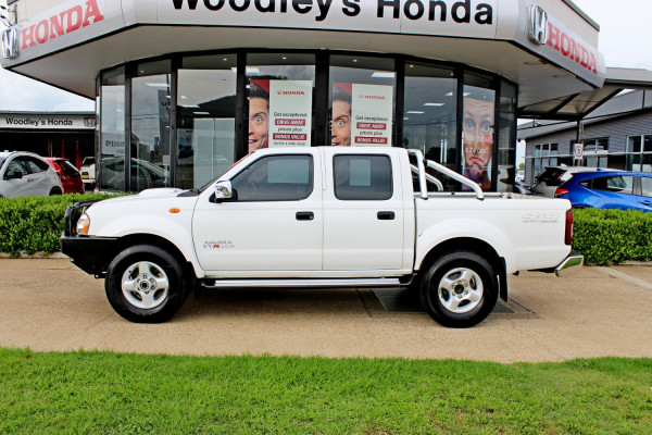 2015 Nissan Navara D22 S5 ST-R ST-R Utility - dual cab Image 5