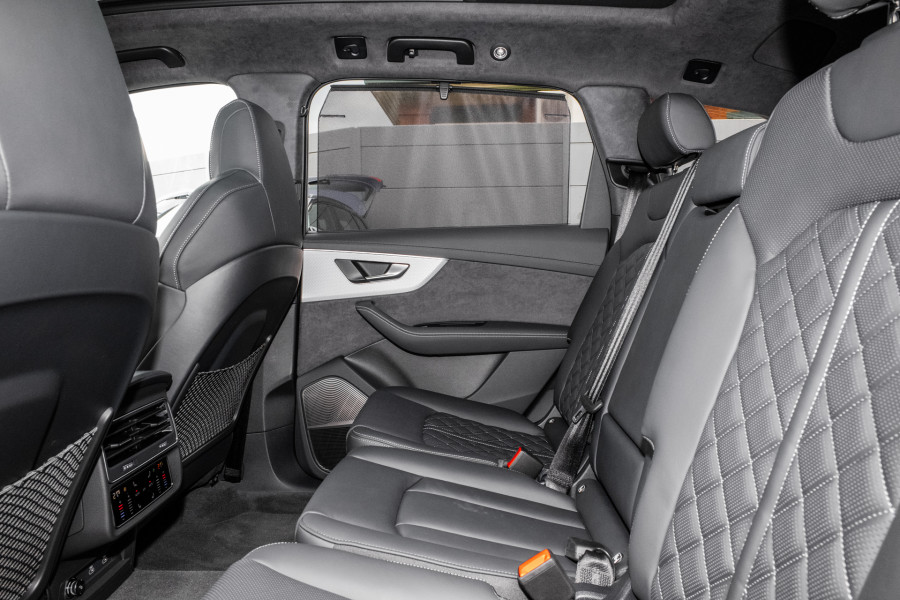 2025 MY26 Audi SQ7 4M TFSI SUV