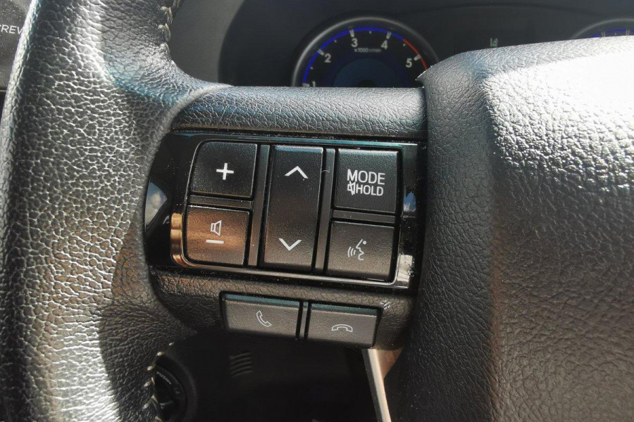 2019 Toyota HiLux  SR5 Dual Cab Ute Image 16