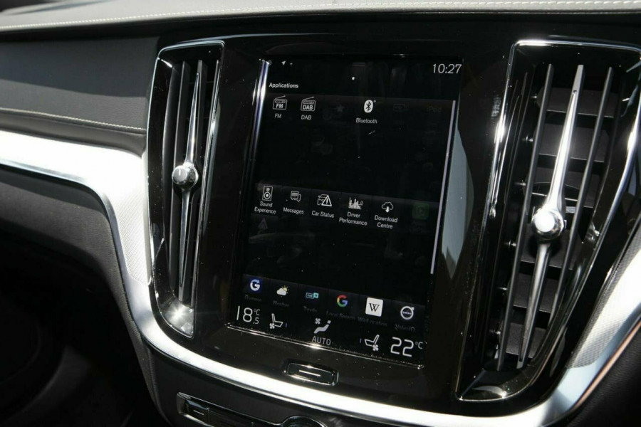 2019 MY20 Volvo S60 Z Series T8 R-Design Sedan Image 15