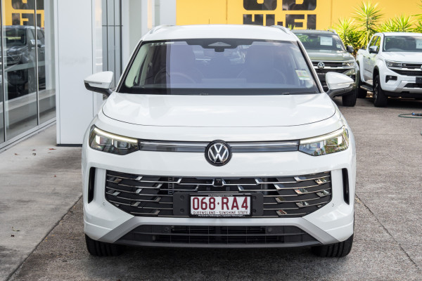 2025 Volkswagen Tayron R4 150TSI Elegance SUV Image 4