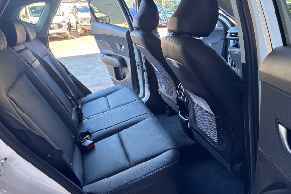 2026 Hyundai KONA SX2.V3 Hybrid Premium SUV Image 11