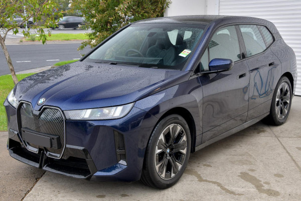 2026 BMW iX I20 xDrive45 M Sport SUV image 26