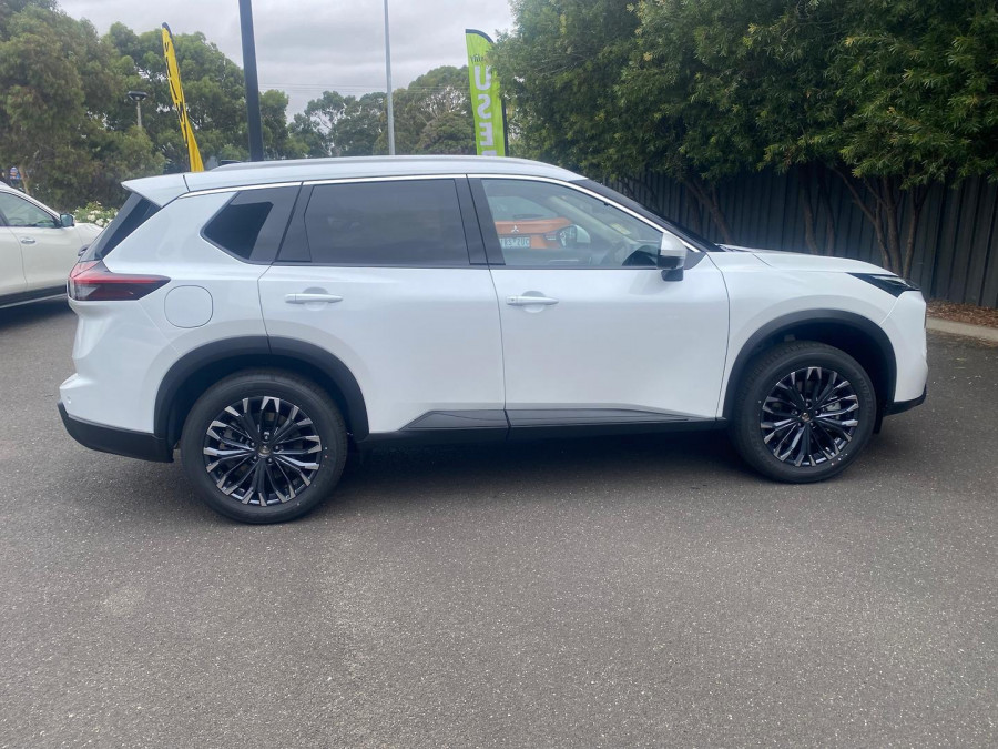 2026 Nissan X-Trail T33 Ti e-POWER SUV Image 8