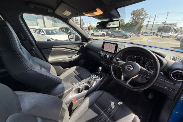 2023 Nissan JUKE F16 ST-L SUV Image 15