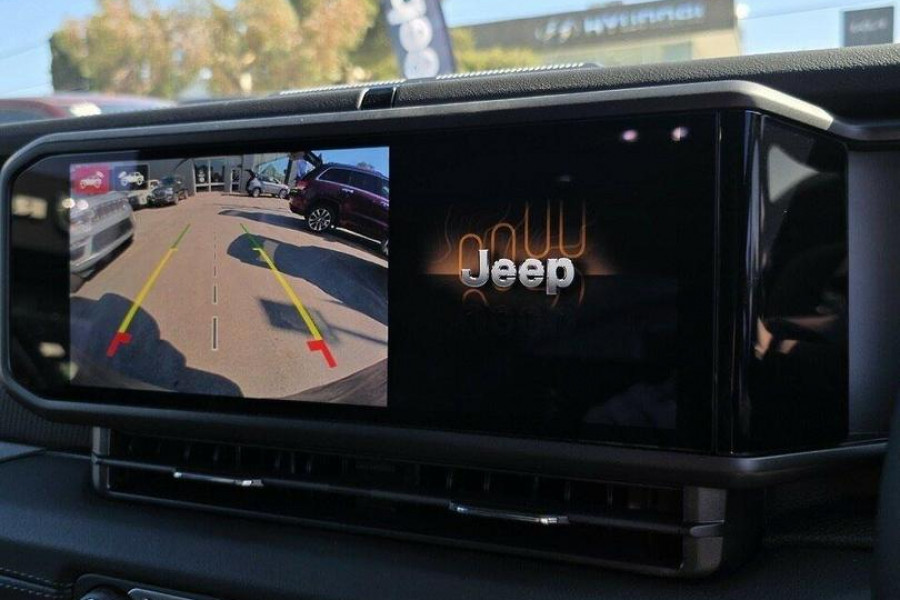 2024 Jeep Wrangler JL Unlimited Rubicon SUV Image 13
