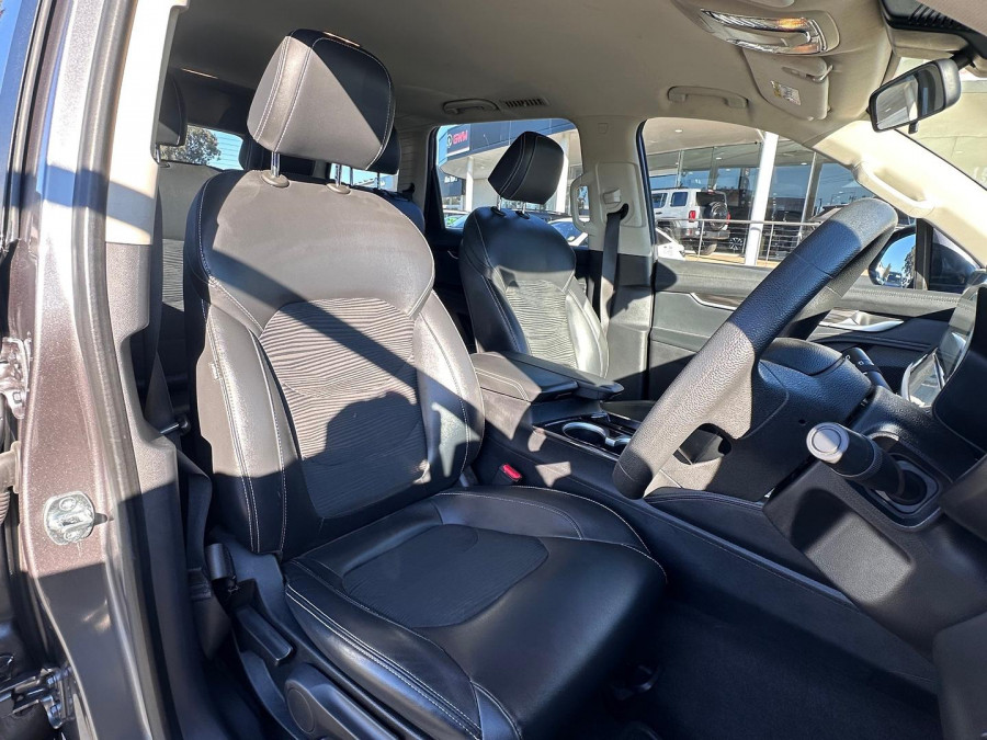 2022 LDV D90 SV9A  SUV Image 16