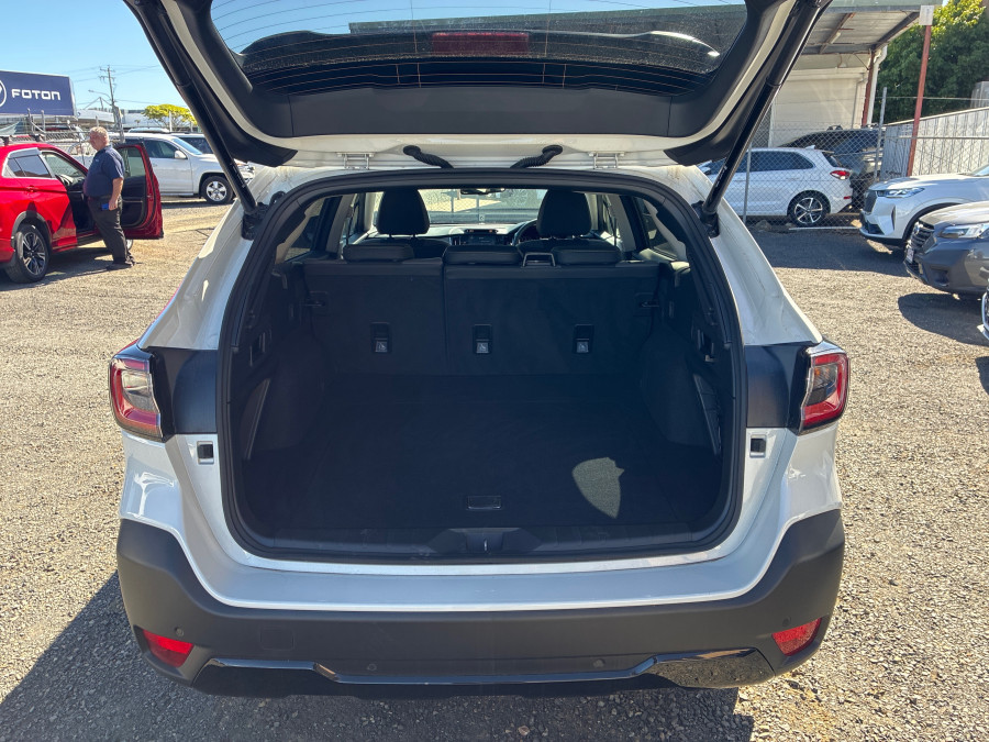 2025 Subaru Outback 6GEN AWD Sport XT SUV Image 12