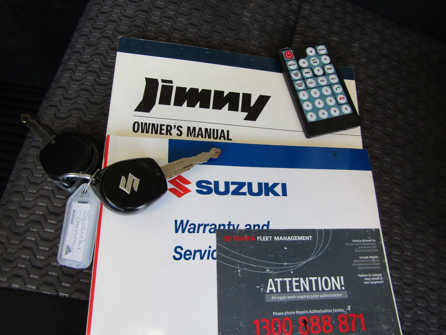 2011 Suzuki Jimny SUV Image 34