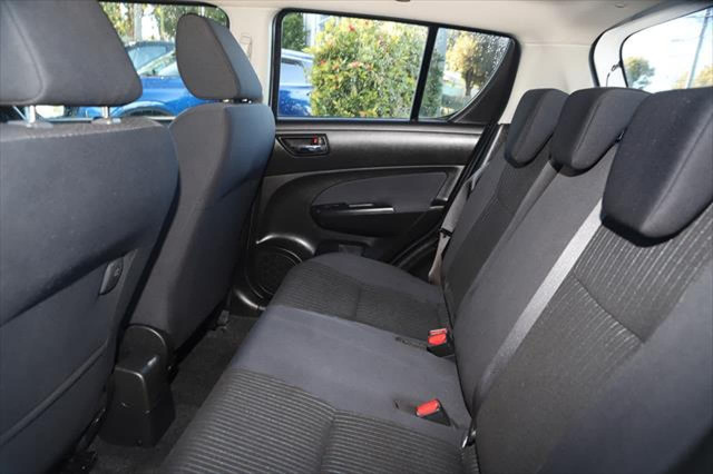 2015 Suzuki Swift FZ MY15 GL Hatchback Image 9