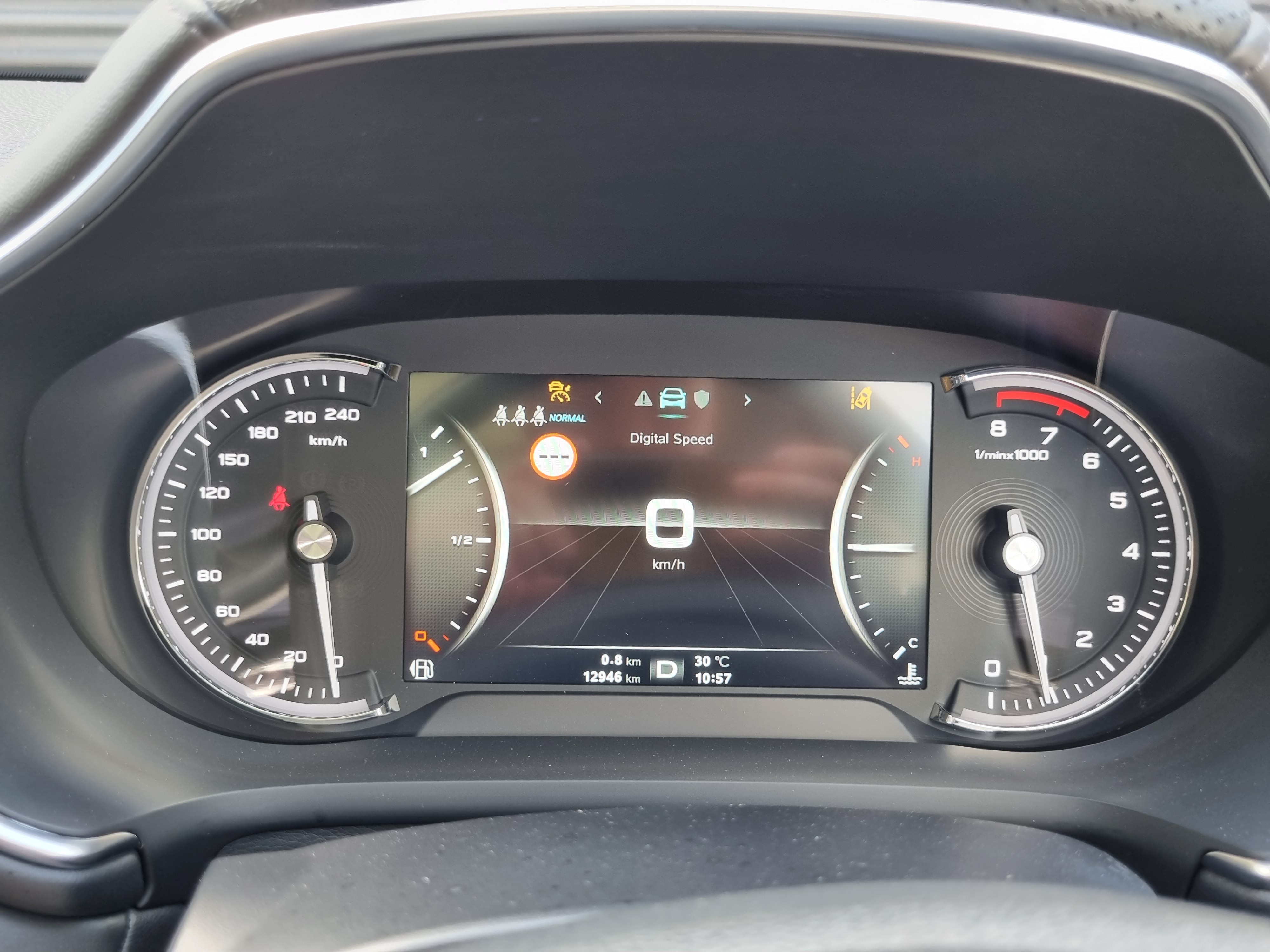 2022 MG HS SAS23 Essence SUV Image 14