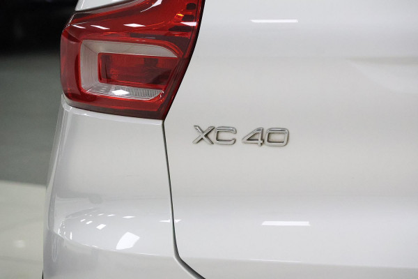 2020 MY21 Volvo XC40 XZ T5 R-Design SUV image 3