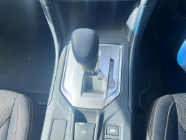 2017 Subaru XV G4-X 2.0i SUV image 17