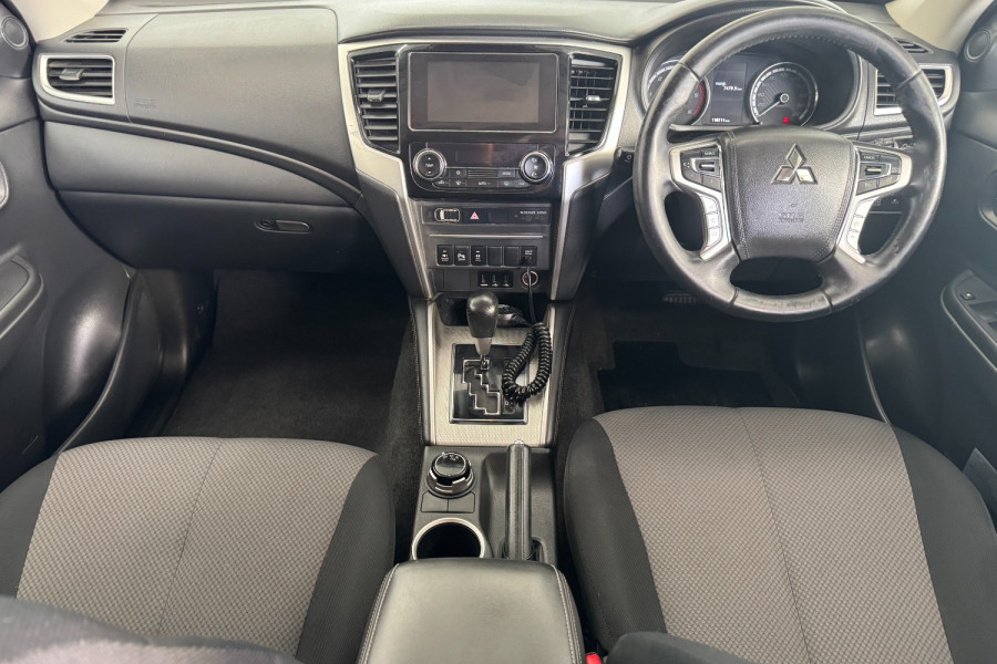 2020 Mitsubishi Triton MR GLX-R Ute Image 12