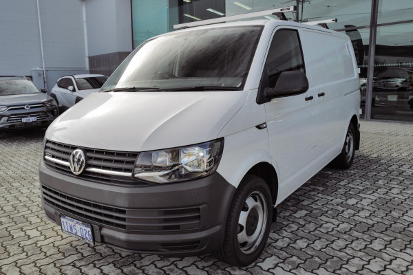 2019 Volkswagen Transporter T6 SWB Van Van Image 3