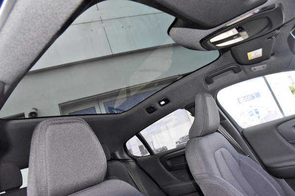 2023 MY24 Volvo C40  Recharge SUV Image 5