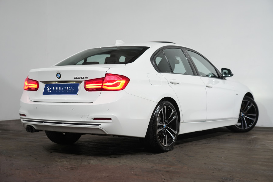 2018 BMW 3 Series 20d Sport Line Sedan