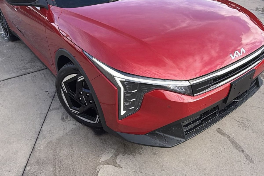 2024 MY25 Kia K4 CL4m Sport Sedan Image 3