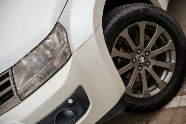 2016 Suzuki Grand Vitara JB Sport Wagon Image 6