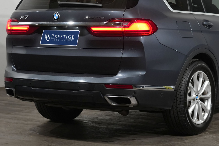 2021 BMW X7 Xdrive30d SUV Image 9
