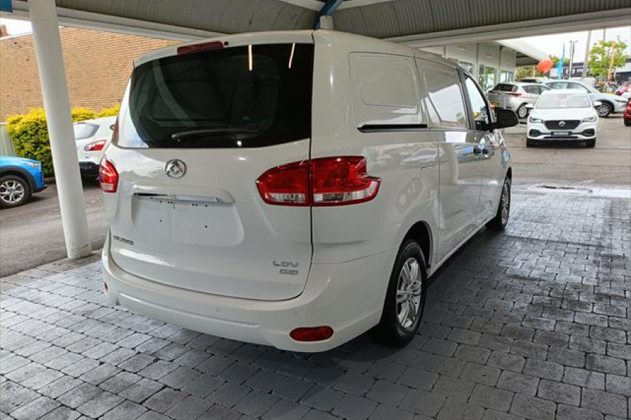 2025 LDV G10 SV7C + Van Image 7