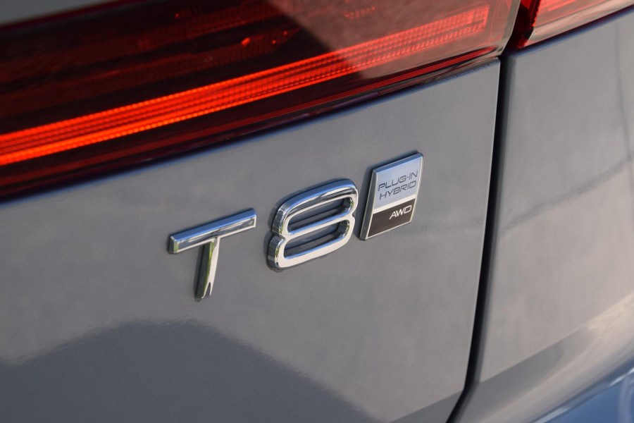 2026 Volvo XC60 UZ Ultra T8 Plug-in Hybrid Dark SUV Image 10