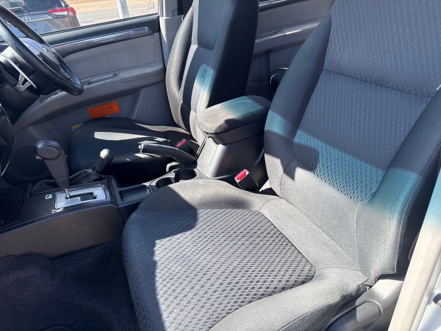 2015 MY14 Mitsubishi Challenger PC Wagon Image 9