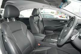 2010 Hyundai i45 YF Elite Sedan