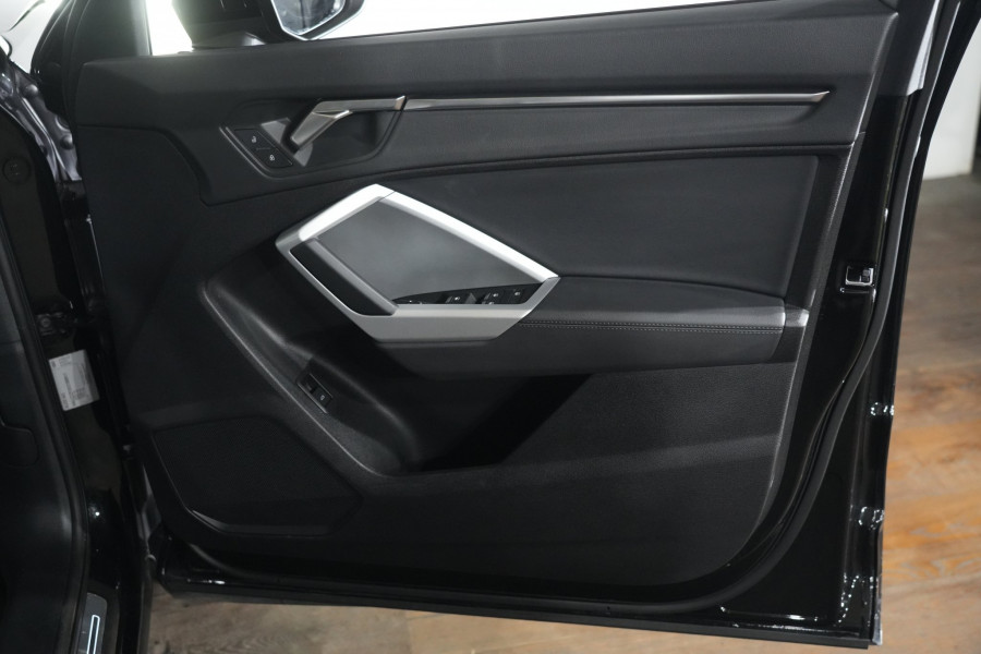 2025 Audi Q3 F3 35 TFSI S line Edition SUV Image 30