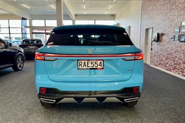 2025 MG HS Essence 1.5Pt SUV