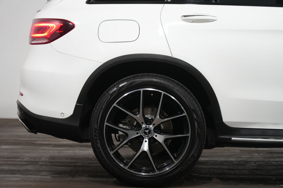 2022 Mercedes-Benz GLC-Class GLC300 SUV Image 6